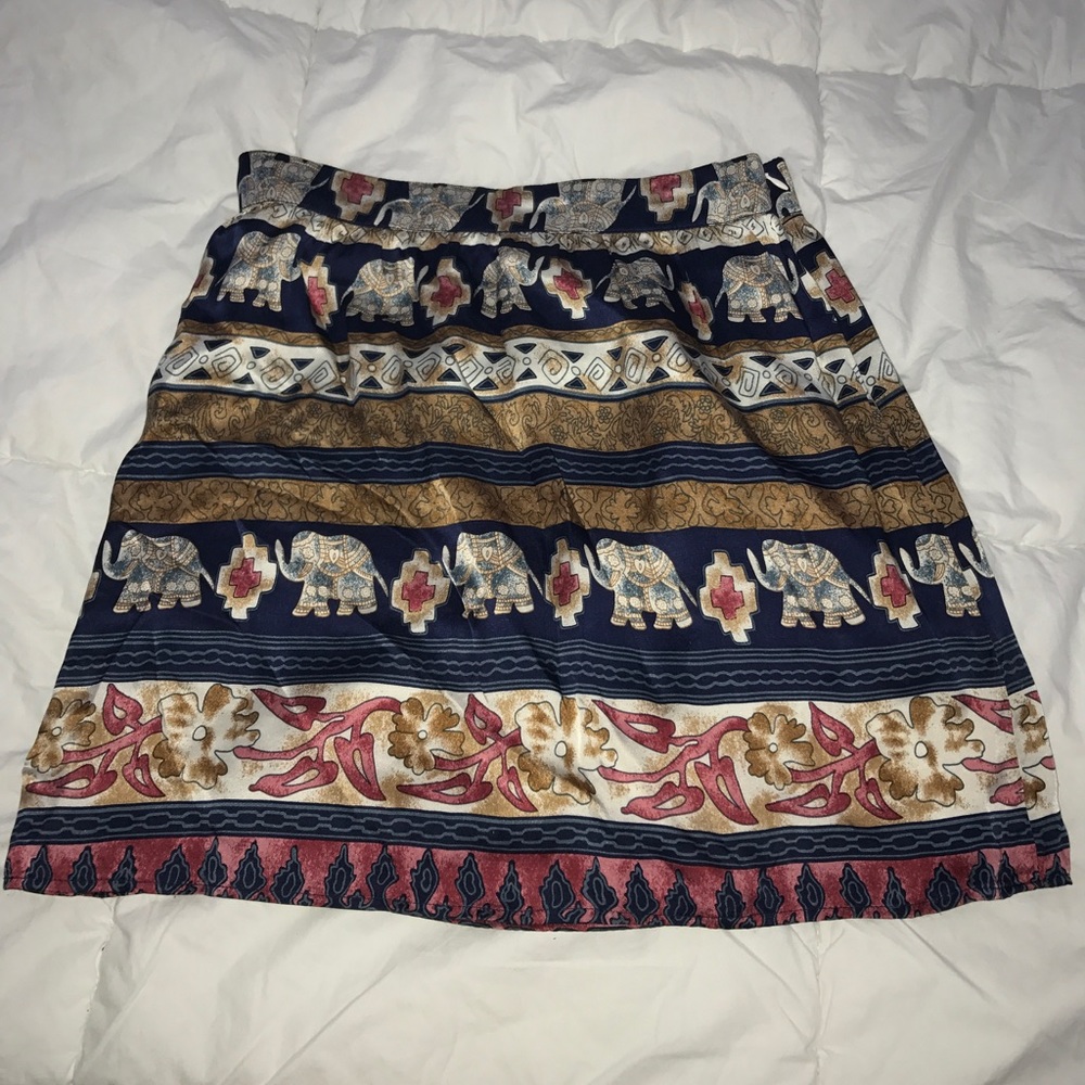 Beautiful Elephant Patterned Silky Skirt